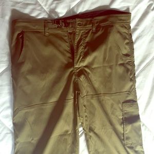 M Prana XL cargo pants (32L) Green